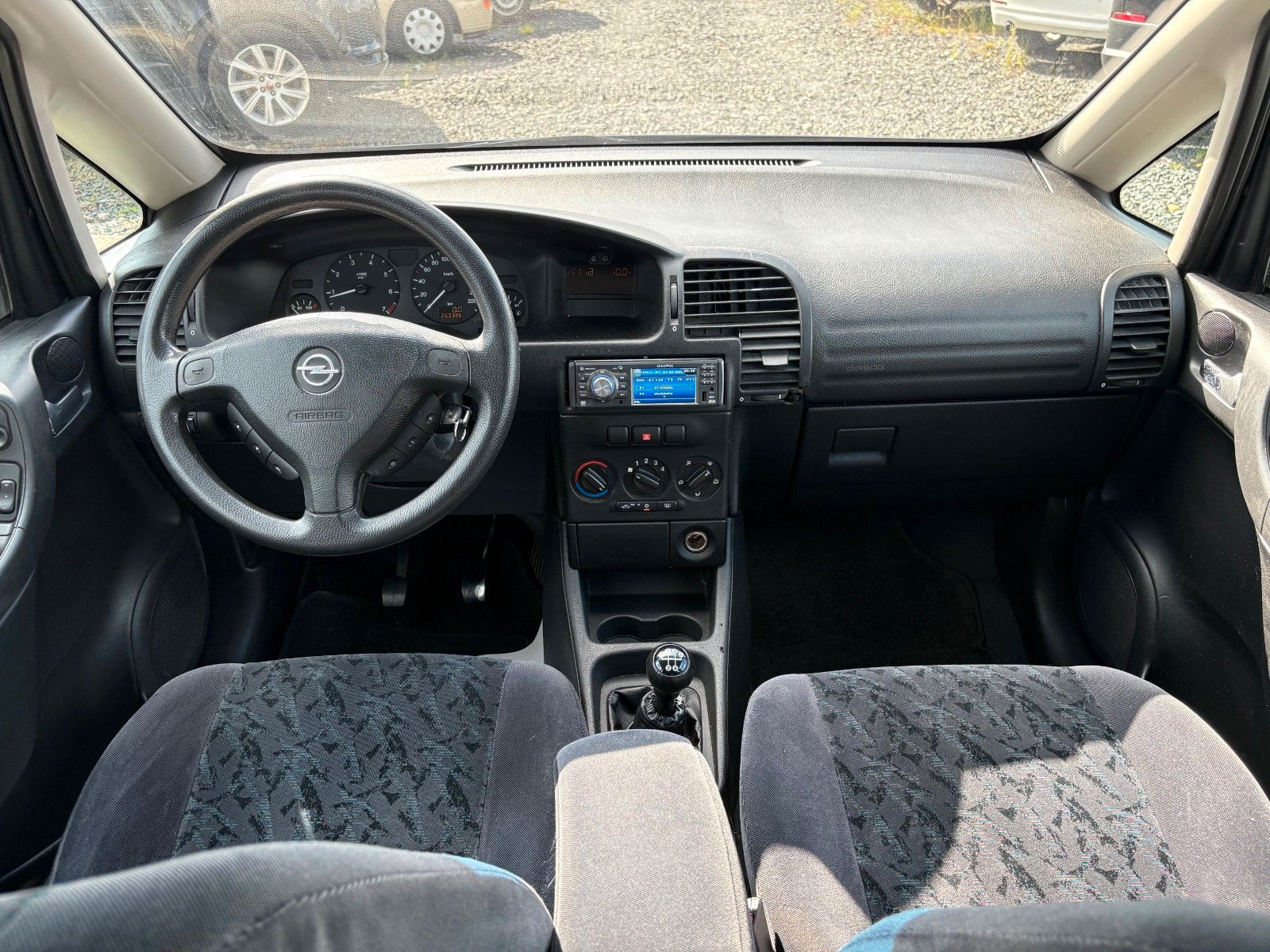Fahrzeugabbildung Opel Zafira 1.6 16V Klima 7-Sitzer AHK *KEIN TÜV*