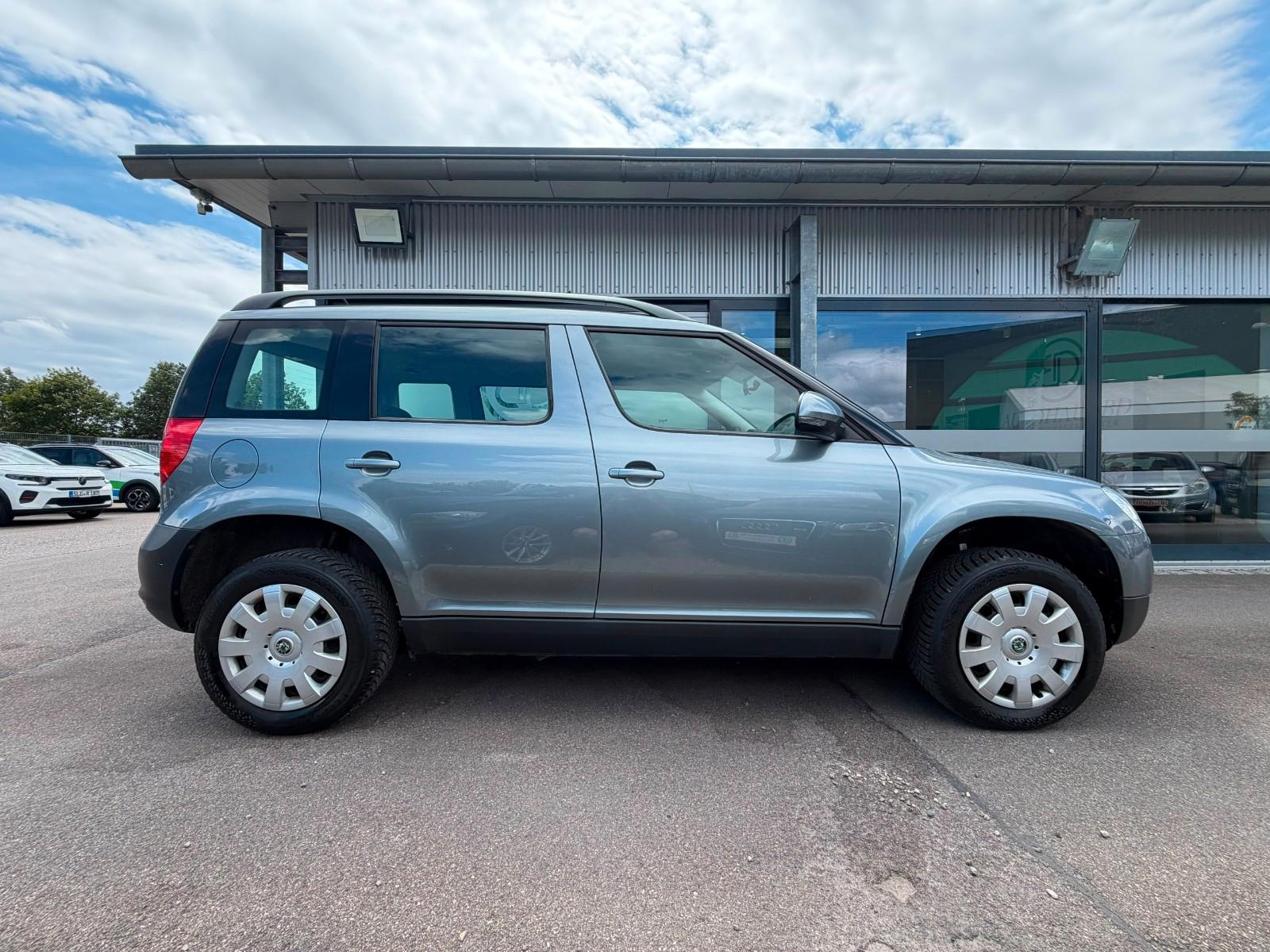 Skoda Yeti 1.2 TSI 105 ch • Climatisation • Attelage • 80 000 km • Carnet d'entretien