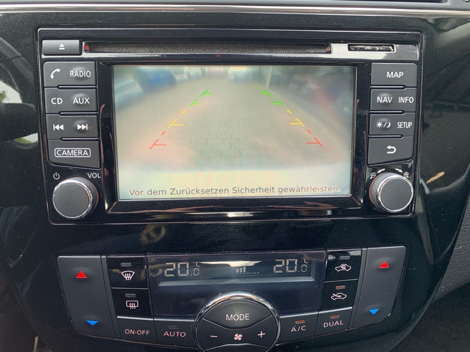Fahrzeugabbildung Nissan Pulsar 1.2 DIG-T Acenta Navi Sitzheizung Kamera