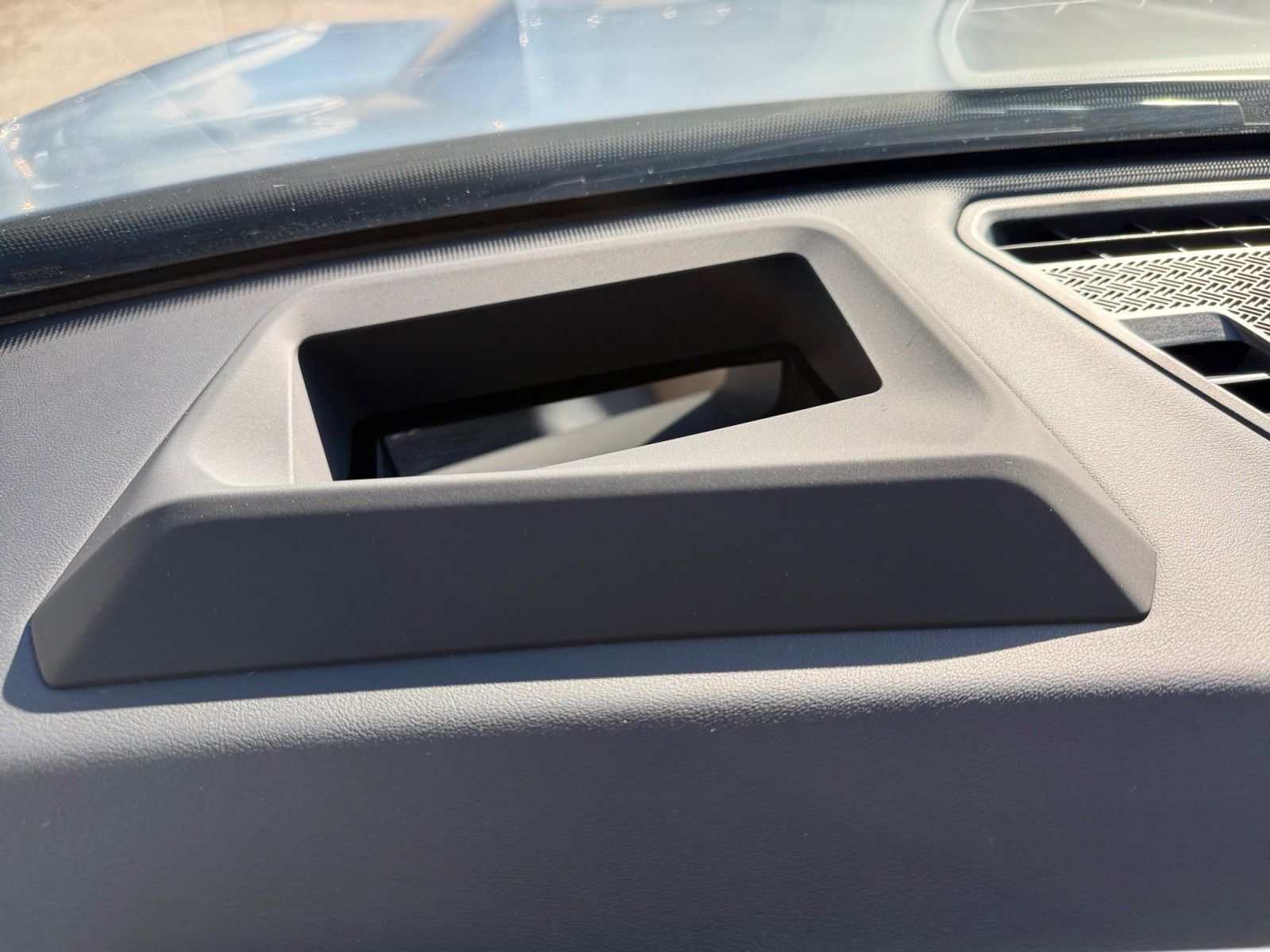 BMW X1 23d xDrive AHK/ADAPTLED/HUD/360°/PANO/DAB foto 13