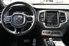 Fahrzeugabbildung Volvo XC90 R-Design T8 AWD *AHK*STHZ*Pano*Luft*