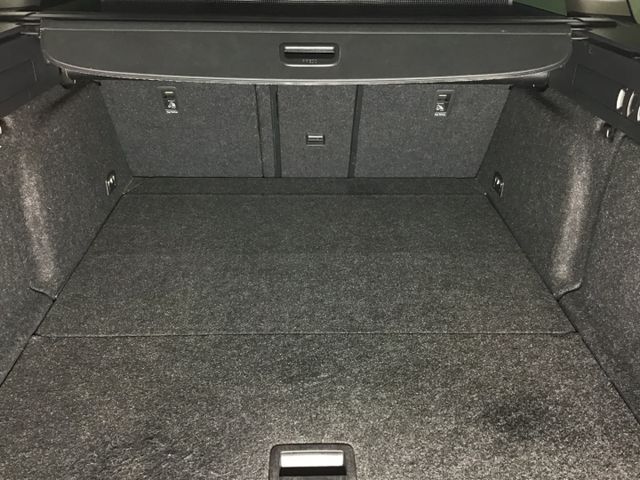 Fahrzeugabbildung Skoda Superb Style 2.0 TDI Combi AHK/Navi/ACC/Xenon