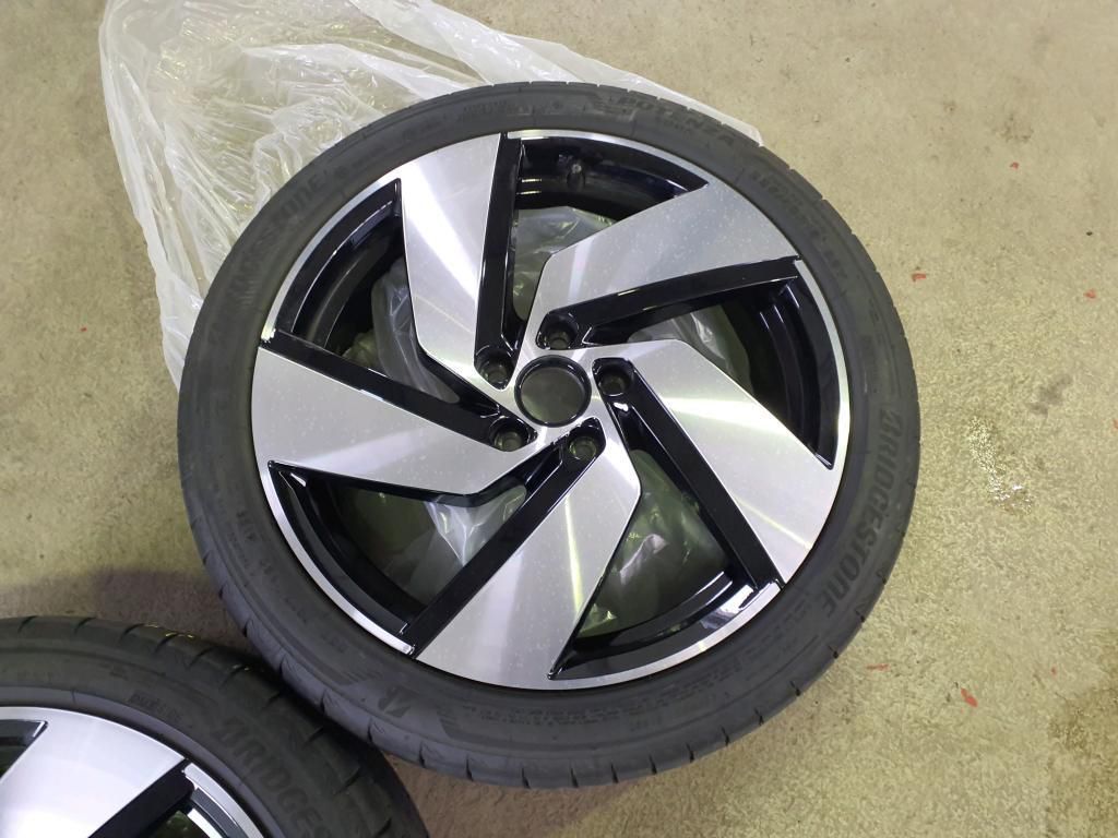 Volkswagen Golf GTI 2.0 TSI DSG AHK*Harman*PDC*Tempo*Klima