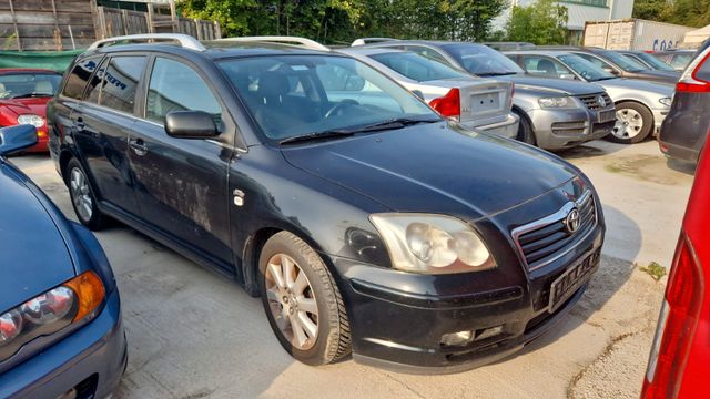 Toyota Avensis Kombi 2.0 D-4D Travel