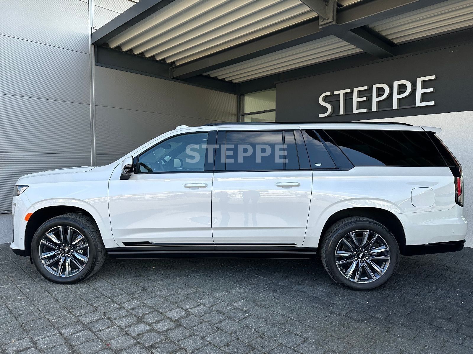 Cadillac Escalade 6.2 V8 ESV Sport Platinum EU-Navi AHK