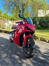 Ducati Supersport 950 - Ducati SuperSport 950 S