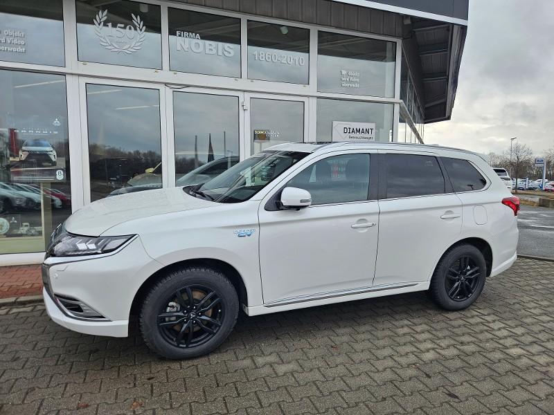 Mitsubishi Outlander Plug-in Hybrid TOP 2.4 MIVEC 4WD