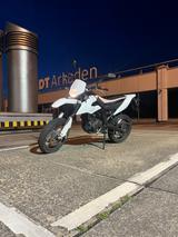Aprilia SX 125 ABS - Aprilia Motorräder in Düsseldorf