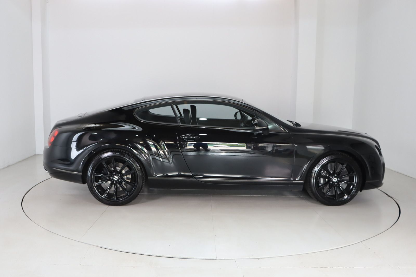 Fahrzeugabbildung Bentley Continental GT 6.0 Supersports RFK* Navi *Xenon