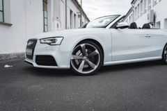 Fahrzeugabbildung Audi RS 5 Cabriolet Quattro*Suzukagrau*MwSt.*