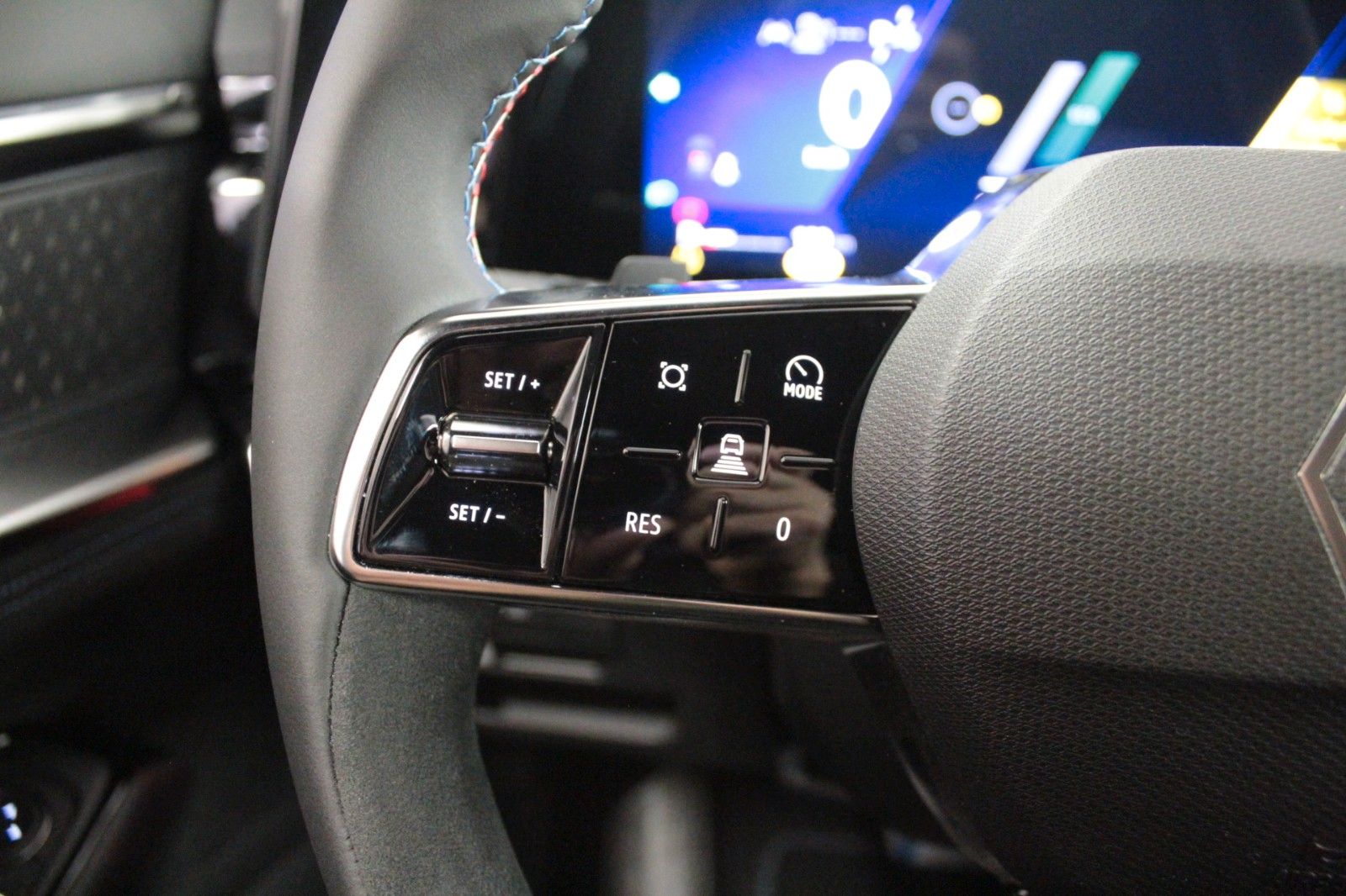 Fahrzeugabbildung Renault Austral Mild Hybrid 160 Esprit Alpine #15394