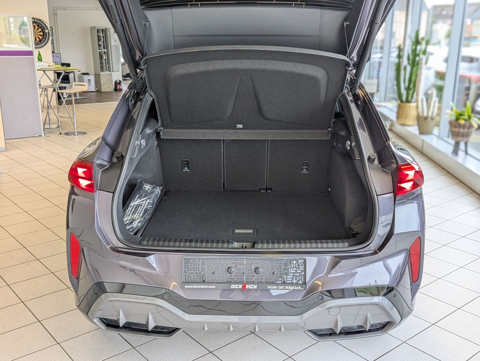 CUPRA Terramar 2.0 VZ 4D Drive-XL HUD Matrix Pano 20" - Image 17