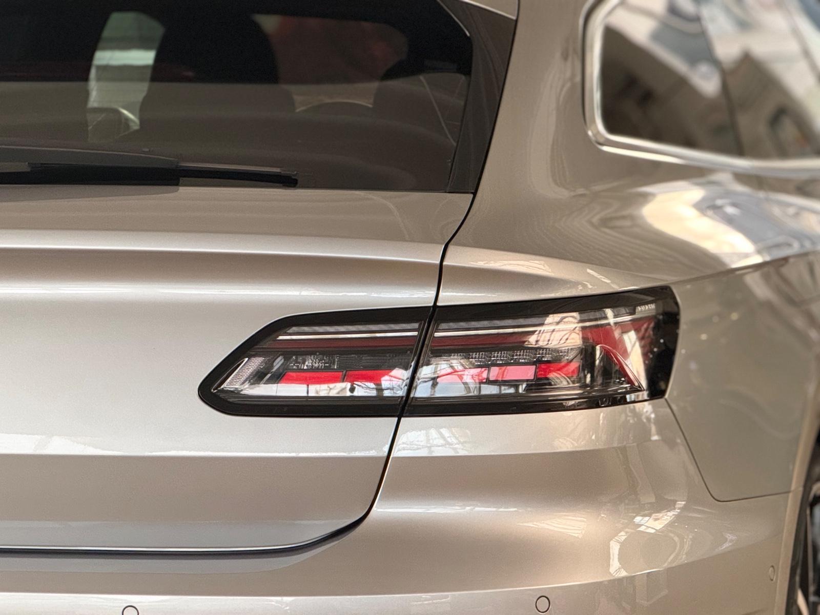 Volkswagen Arteon*SB*2.0 TSI*R*Performance*4M*DSG*AHK*IQ*DC