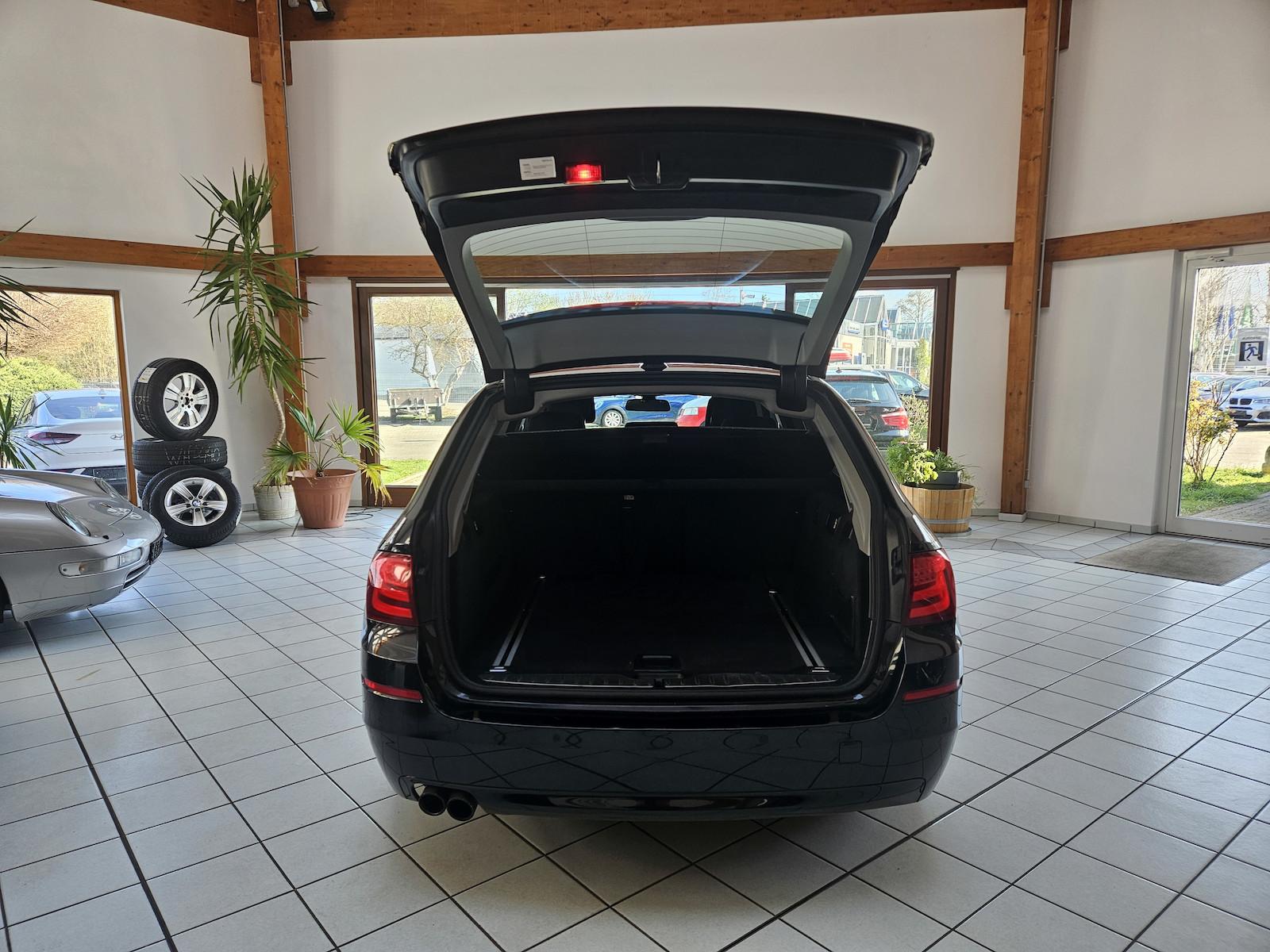 BMW 520 2011 — photo 14