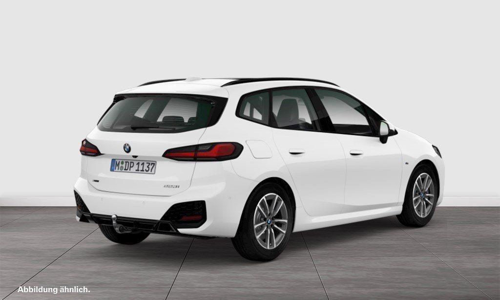 BMW 223 Active Tourer - Bild 7