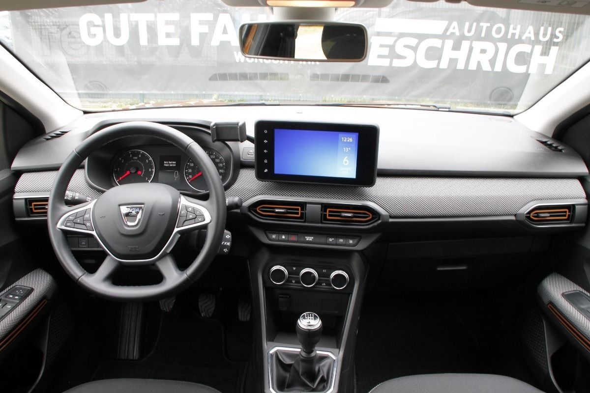 Fahrzeugabbildung Dacia Sandero III Stepway Comfort