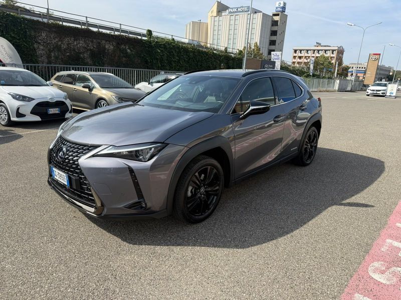 Lexus UX Hybrid Midnight Edition 2WD