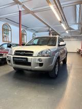 Hyundai Tucson 2.0 GLS *74TKM*2-HAND*TÜV SERVICE NEU* - Hyundai TUCSON: Gls