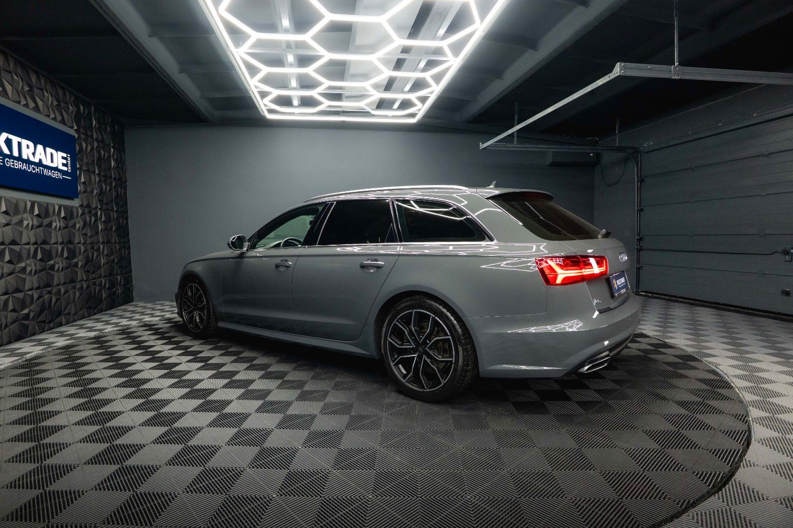 Fahrzeugabbildung Audi A6 Avant 3.0 TDI quattro Competition MTM 380PS