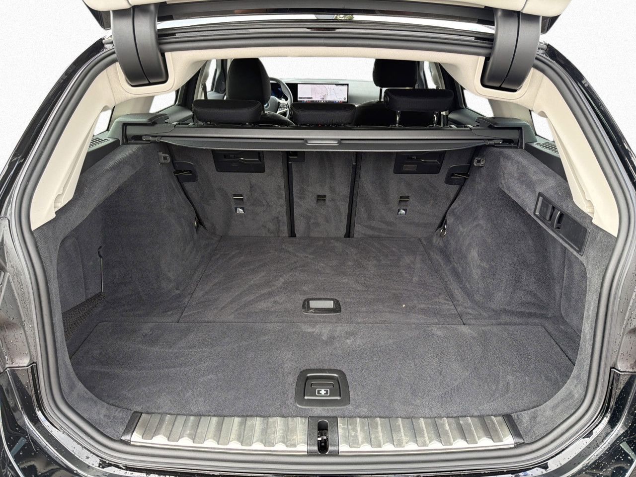 BMW 318i Touring Aut. LivePlus,DrivingAss,Kam,HiFi foto 15