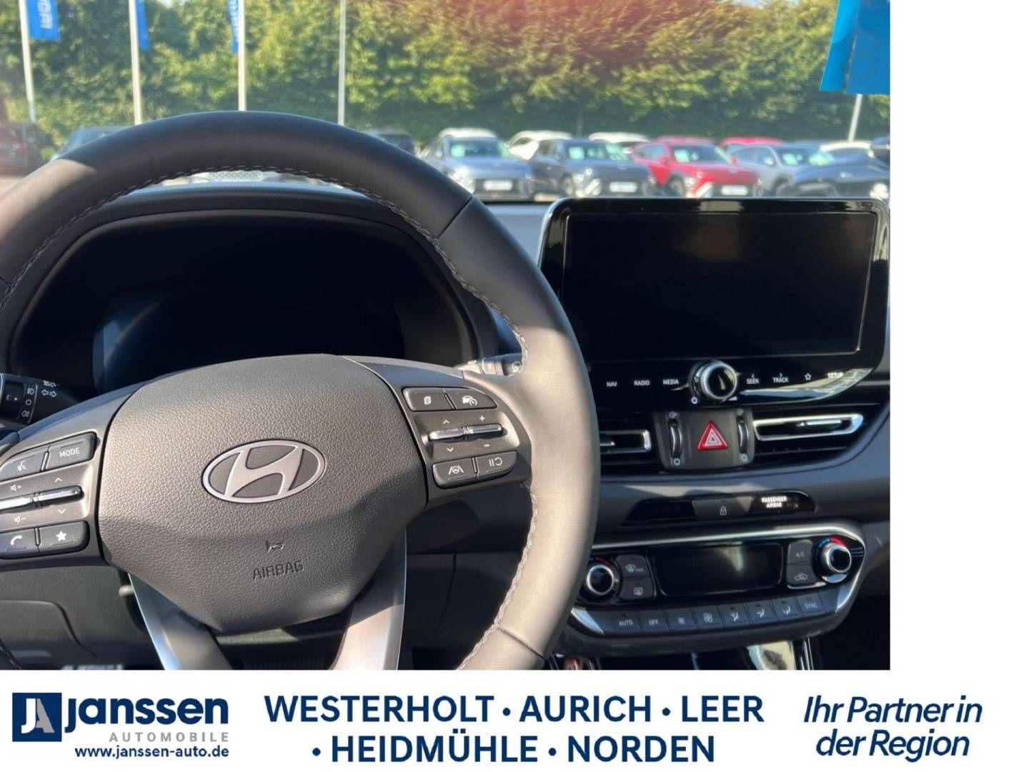 Fahrzeugabbildung Hyundai i30 Kombi ADVANTAGE