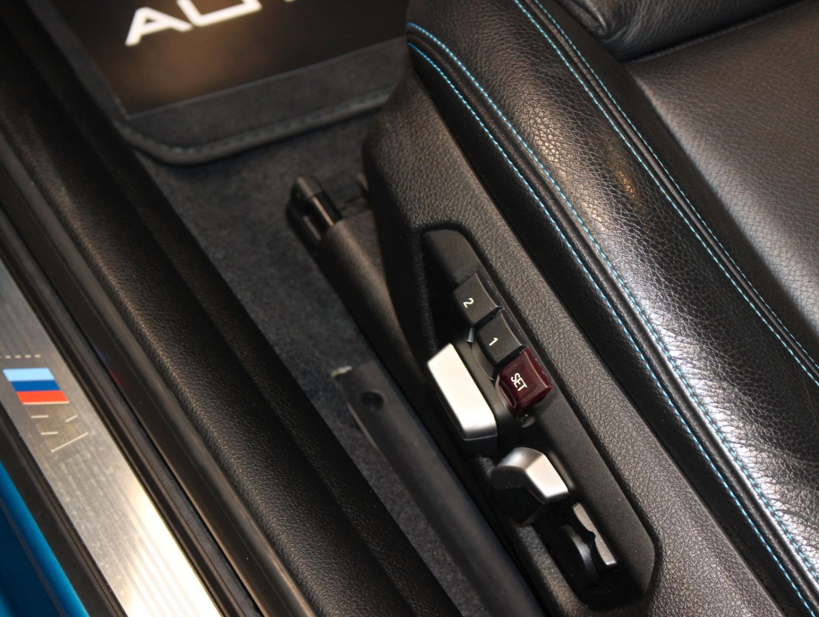 Fahrzeugabbildung BMW M2 Coupé*1.Hand*Kamera*Harman-Kardon