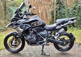 BMW  R1250 GS  Exclusiv  - KICKSTARTER