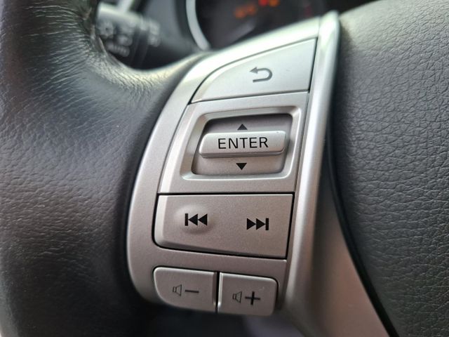 Nissan X-Trail Acenta 2.0 dCi X-Tronic °7-S.°Navi°RFK°