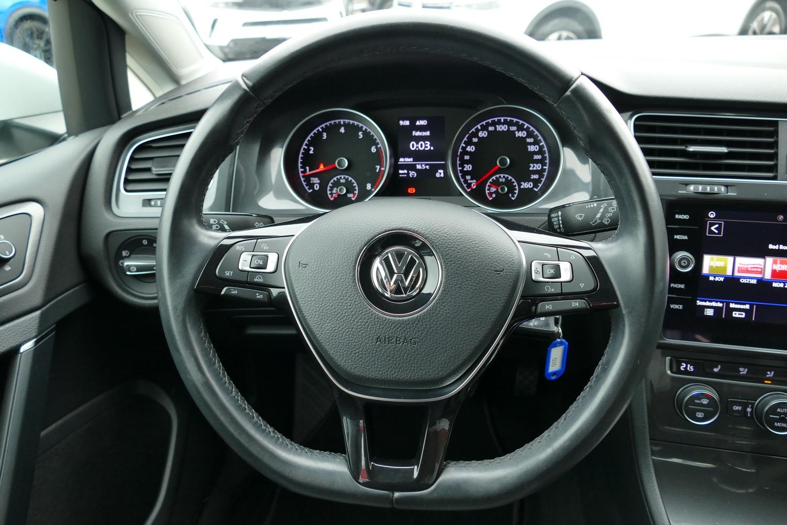 Volkswagen Golf VII 1.4 16V TSI Allstar BMT