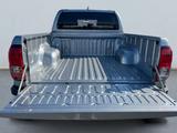 Toyota Hilux Double Cab Comfort 4x4 *Navi*CarPlay*CAM* - Toyota Hilux aus 2025