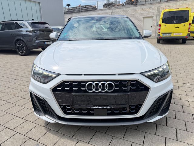 AUDI A1 Sportbac 30 TFSI*2x S line*NAVI*XENON*PDC*ALU