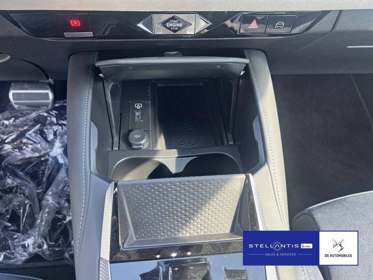 DS Automobiles N°4 (06.2025->) E-Tense 157 kW Jules Verne