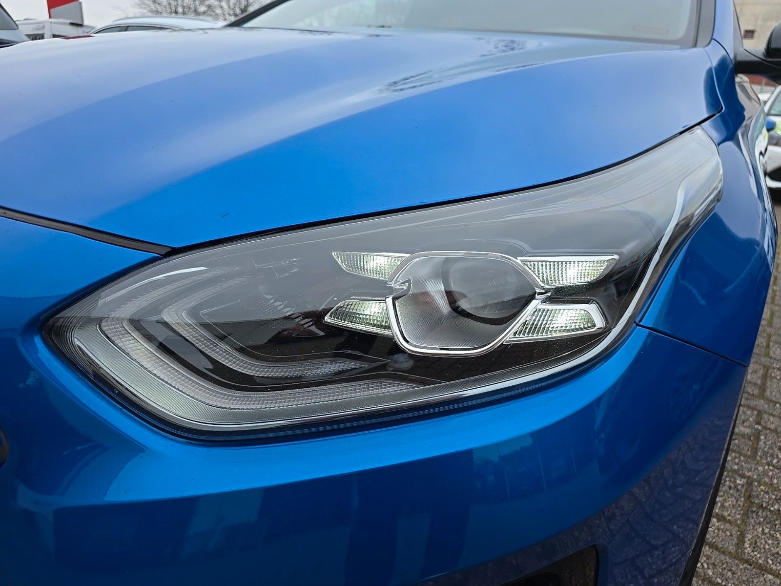 Fahrzeugabbildung Kia ProCeed 1.6 T-GDI DCT GT GD KOM NAVI Klappe