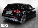 Mercedes-Benz B 180 TOTWINKEL+SPURHALTE+CARPLAY+KAMERA+LED+17" - Mercedes-Benz B 180 Gebrauchtwagen