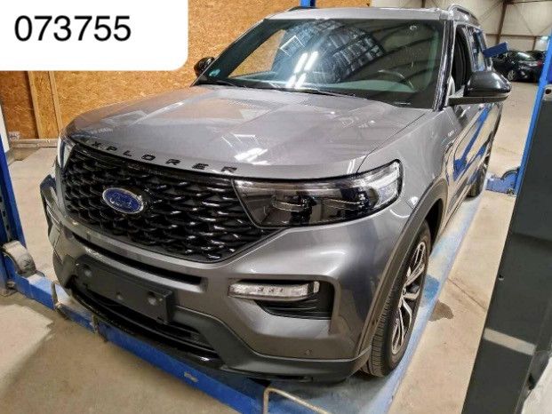 Ford Explorer ST-Line Hybrid 4x4 7Si LED ACC Kam Pano