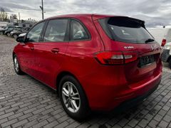 Fahrzeugabbildung Mercedes-Benz B 180 B 180 (247.084) *NAVI* *AHK* *Spur*