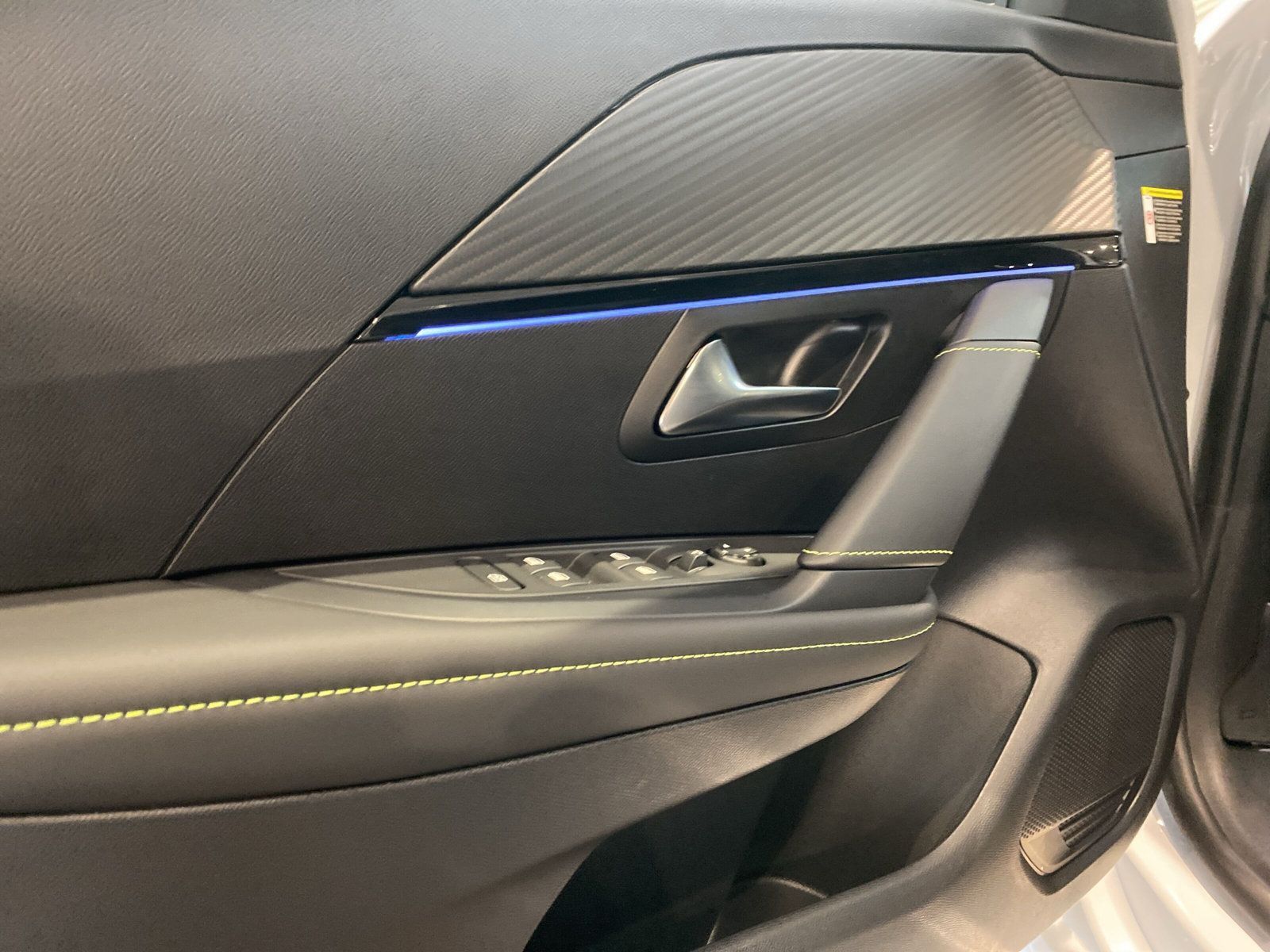 Peugeot 208 - Bild 6