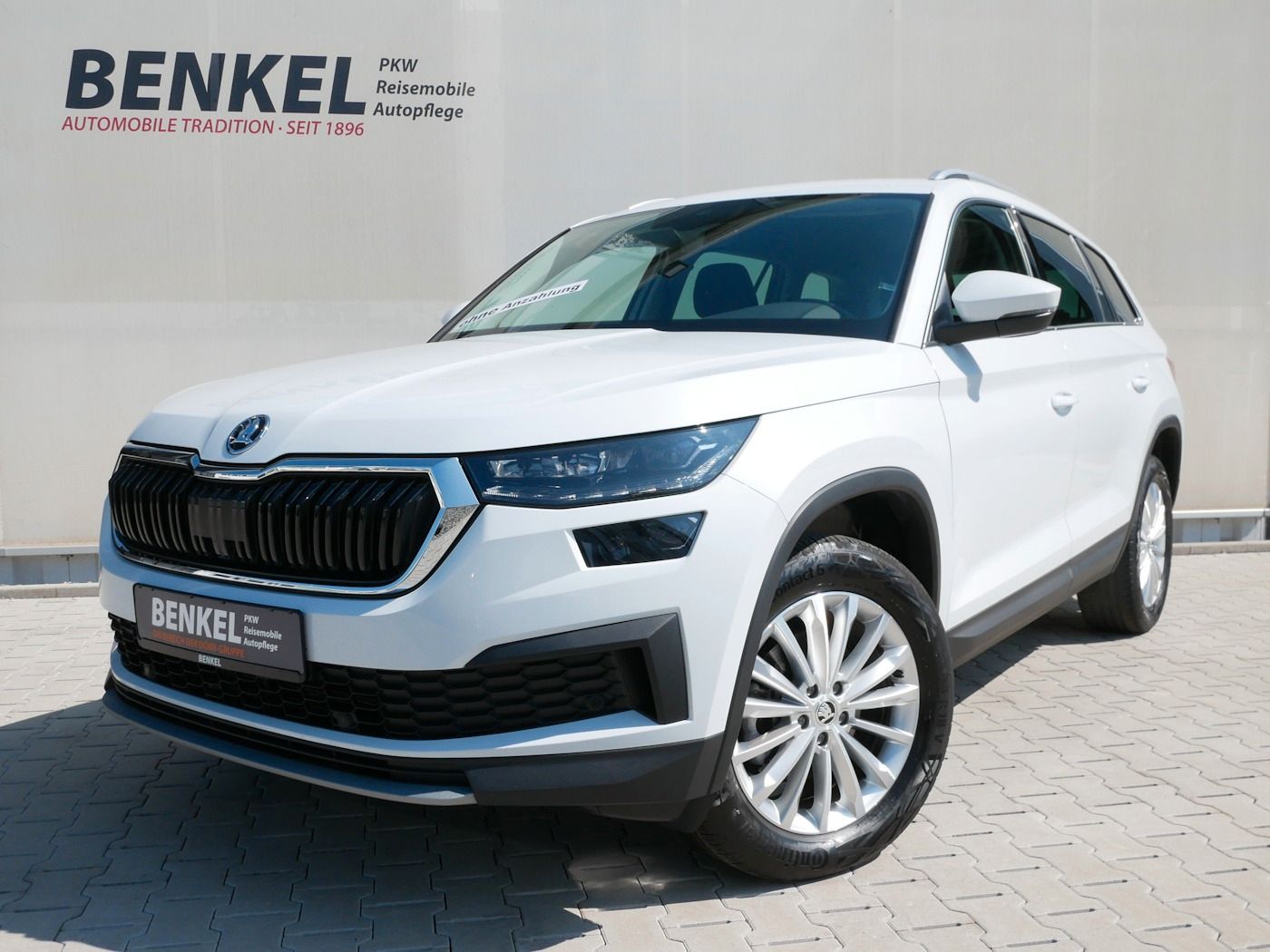Fahrzeugabbildung SKODA Kodiaq 1.5 Ambition DSG 7-Sitze Kamera ACC MATRI