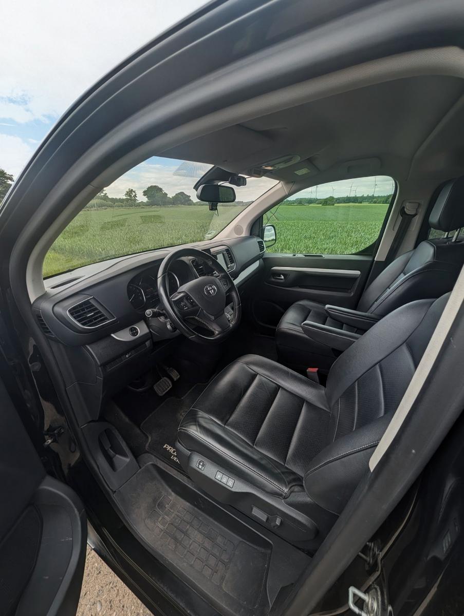 Toyota Proace (Verso) L2 Family Comfort Leder AHK