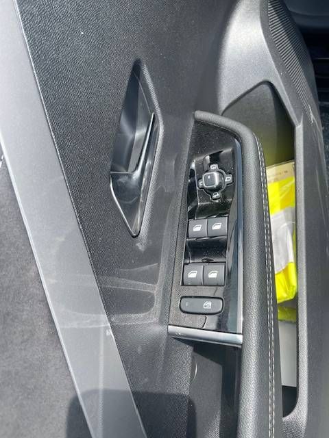 Fahrzeugabbildung Opel Astra L 1.2 Turbo Ultimate AT// Navi  AHK  RKF