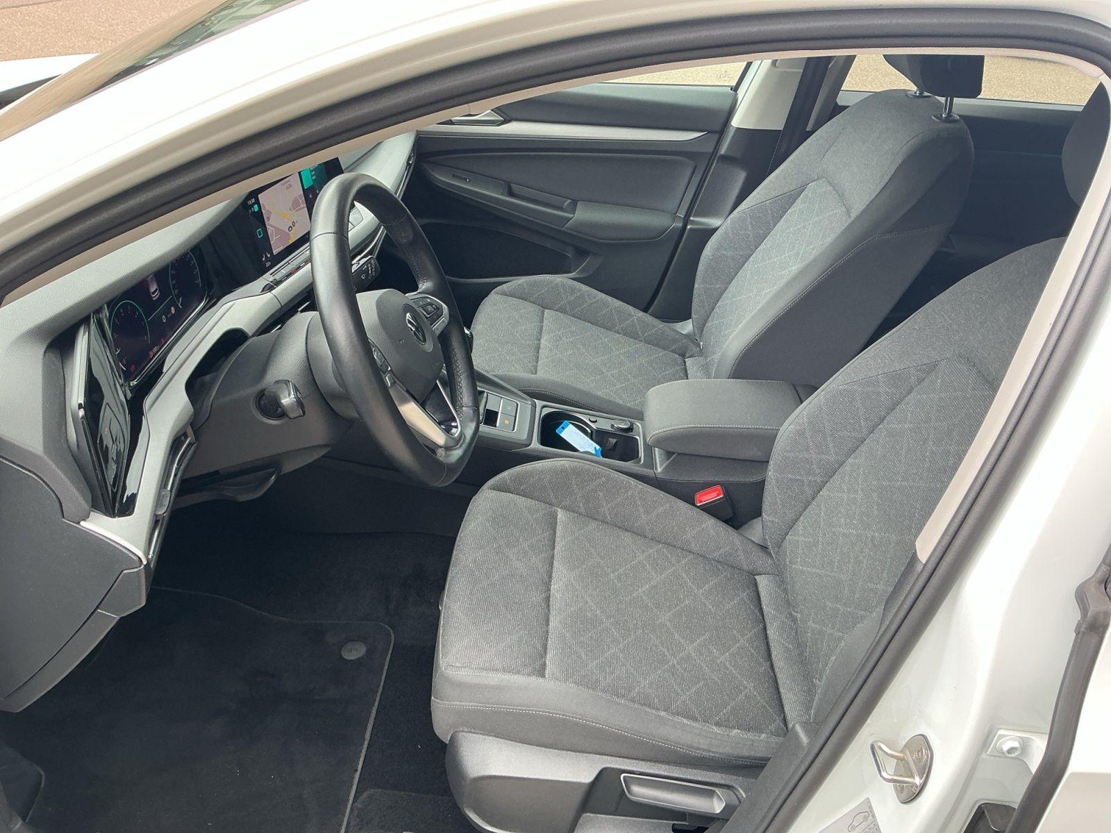 Volkswagen Golf VIII 1.5 TSI Life Navi LED Sitzheizung, миниатюра 7