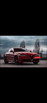 Alfa Romeo Giulia 2.0 Turbo 16V 206kW AT8-Q4 Veloce Veloce - Alfa Romeo Giulia in München