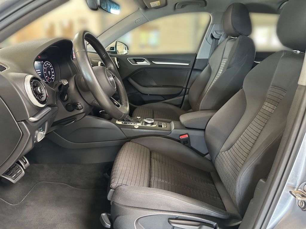 Fahrzeugabbildung Audi A3 Sportback 40 TFSI quattro sport (E6d-T) ACC