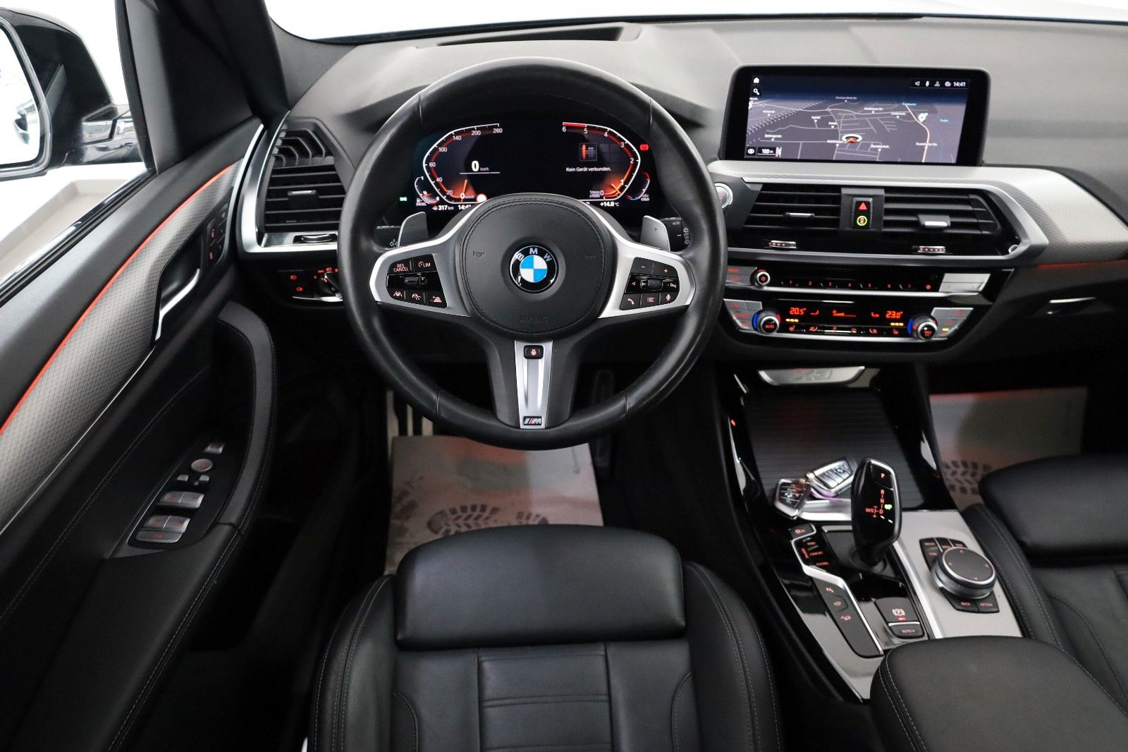Fahrzeugabbildung BMW X3 30d xDrive M Sport Leder,Navi,LED,Akustikglas
