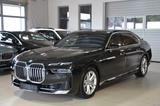 BMW 750 e xDrive Design Pure Excellen - BMW 750 aus 2023