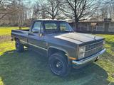 Chevrolet K10 Scottsdale 1984 TÜV NEU! 4x4... - Chevrolet K30 mit Benzin-Antrieb: Automatik