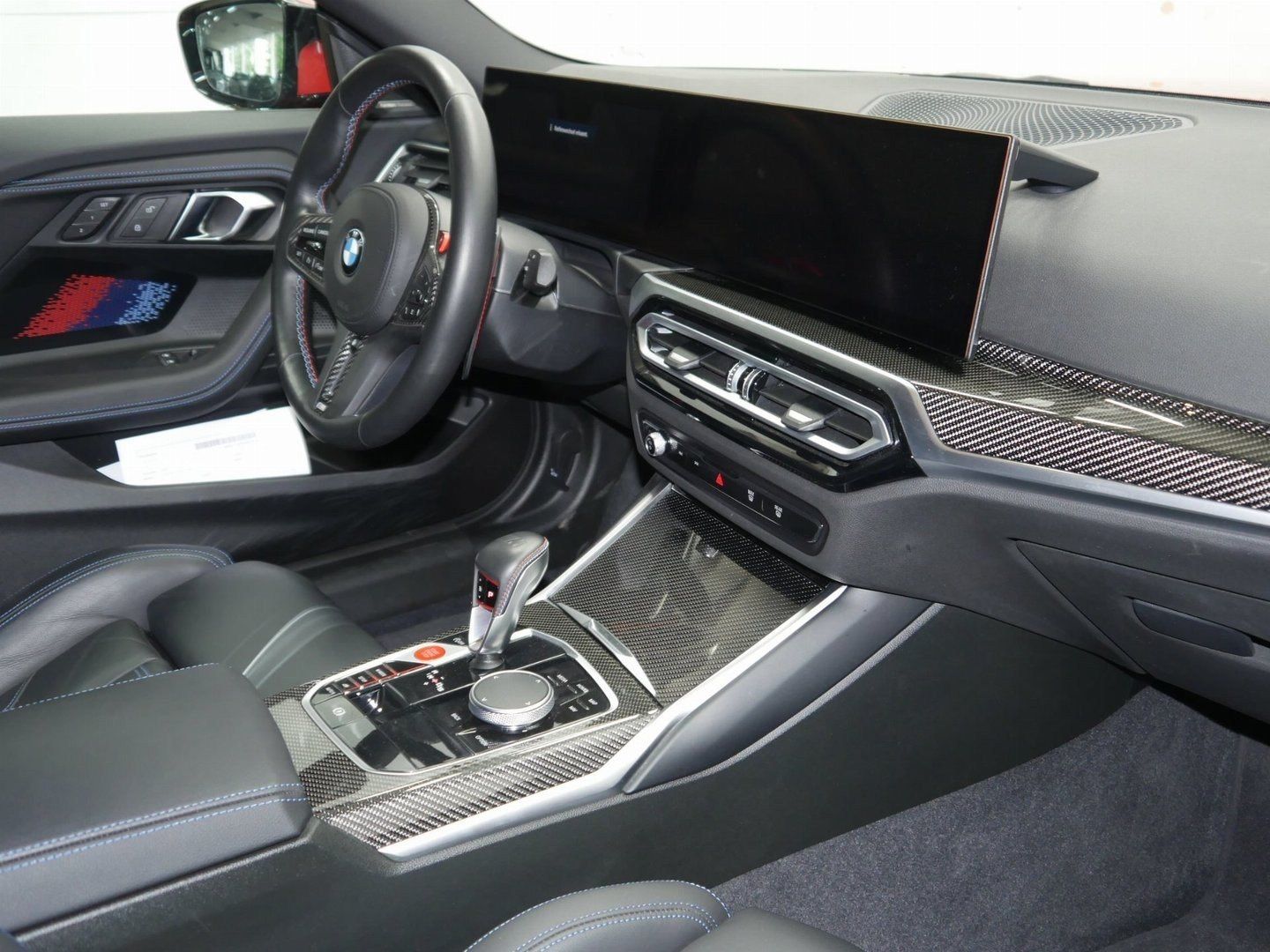 Fahrzeugabbildung BMW M2 Coupé | M Carbondach | HK Surround System | M