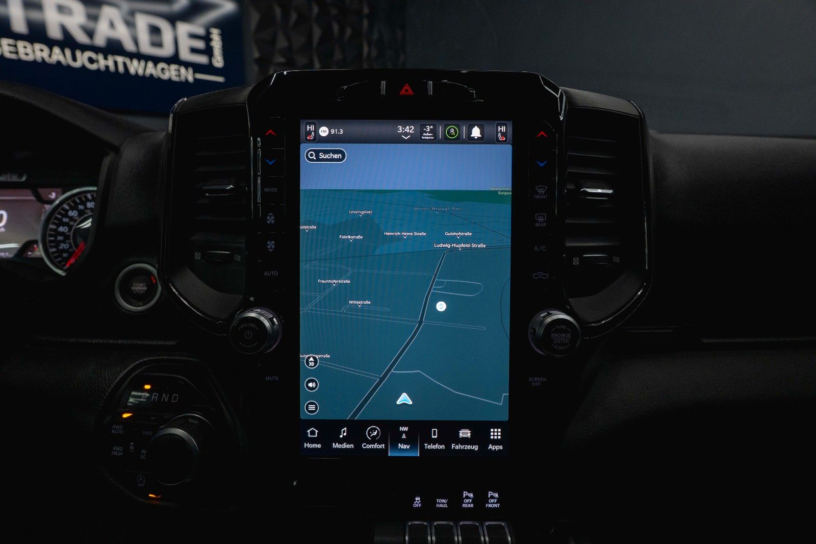 Fahrzeugabbildung Dodge RAM 5.7 V8 HEMI 4x4 OFFROAD Night Limited 19%