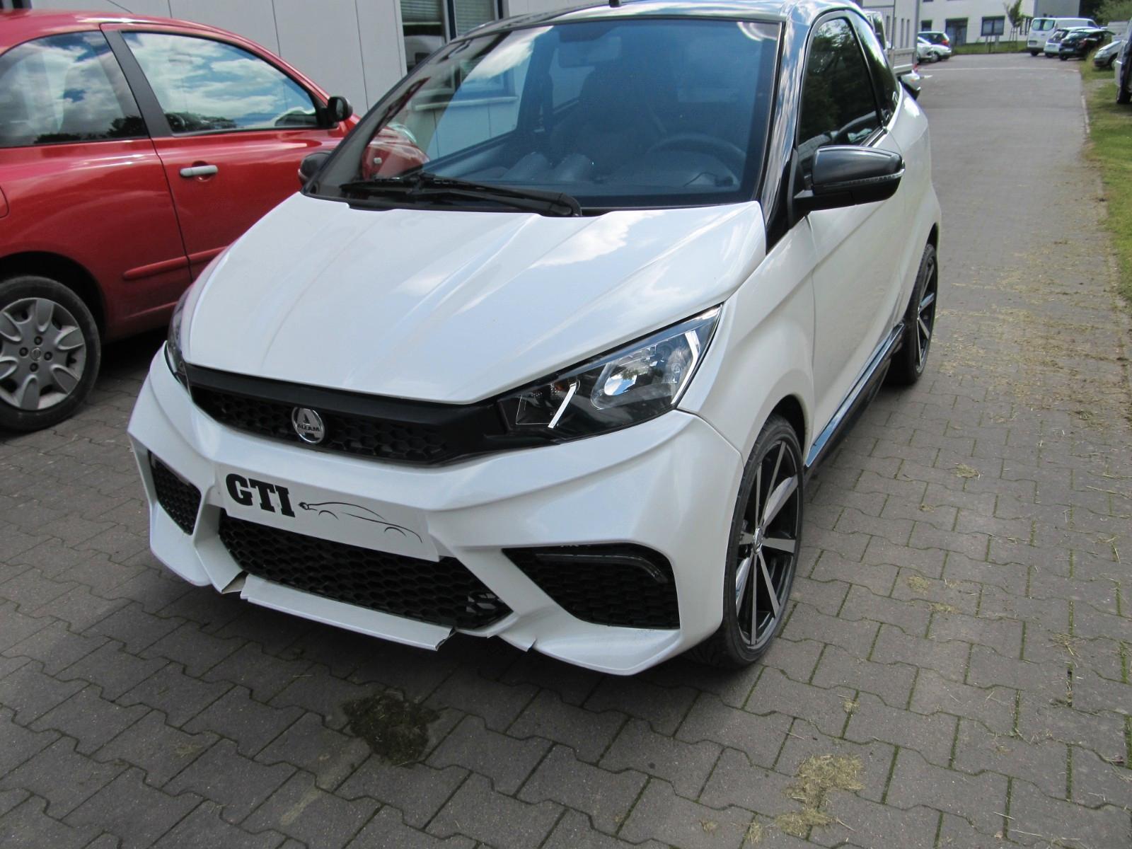 Aixam City Coupe GTI Mopedauto Unfall