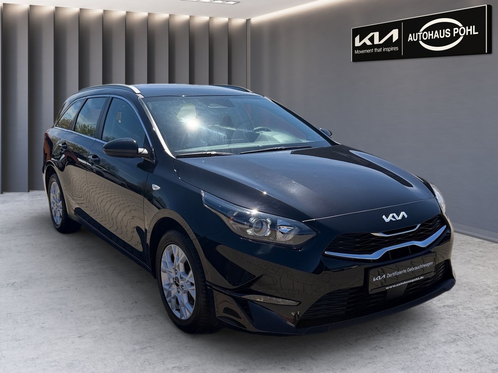 Fahrzeugabbildung Kia CEED_SW 1.5T 140 DCT7 VIS KOMF+ (NAV)